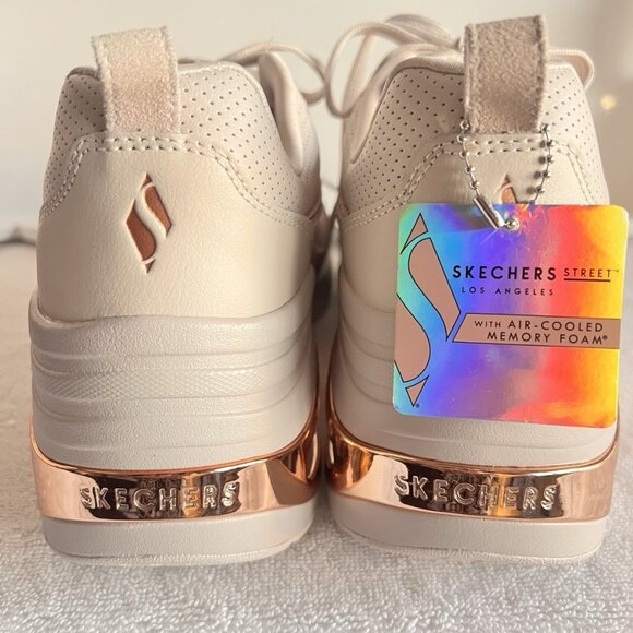 SKECHERS Womens Sz 11 Street Los Angeles UNO PRIMA Shinyair Athletic Shoes Beige - Picture 4 of 16